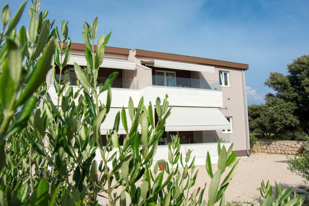 Apartments Melody Mandre Exteriör bild